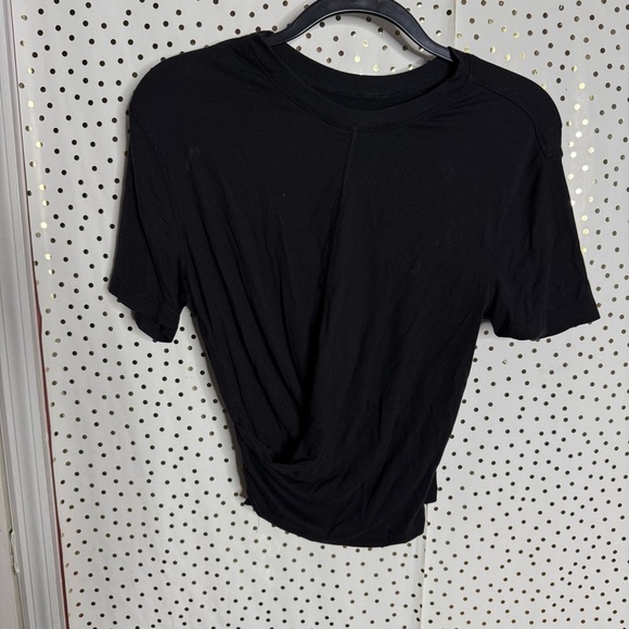 Lululemon Black Women's Top - Picture 6 of 6